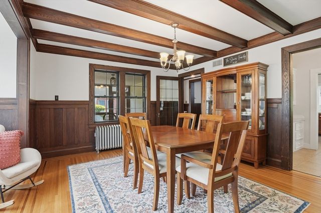 38 Oxford Street, Springfield, MA 01108