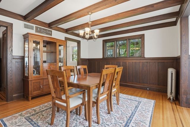 38 Oxford Street, Springfield, MA 01108