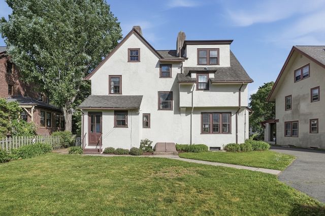 38 Oxford Street, Springfield, MA 01108