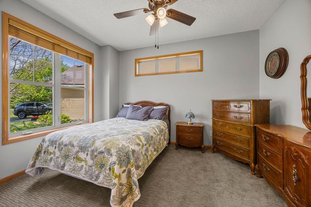 14463 Enclave Court NW, Prior Lake, MN 55372