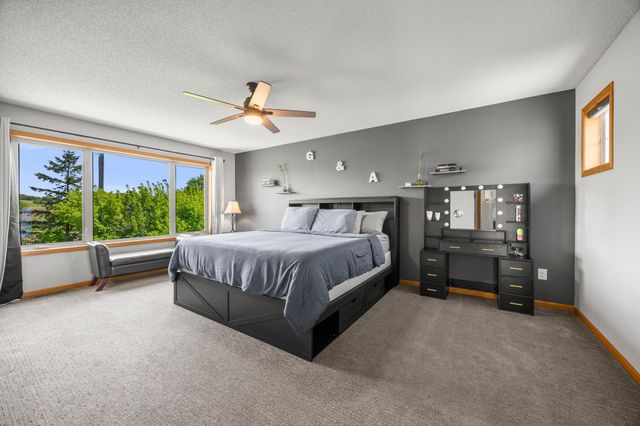 14463 Enclave Court NW, Prior Lake, MN 55372