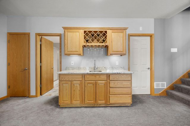 14463 Enclave Court NW, Prior Lake, MN 55372