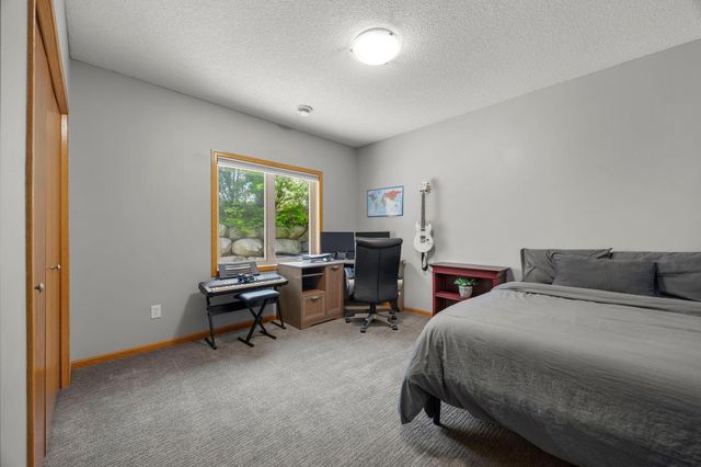 14463 Enclave Court NW, Prior Lake, MN 55372