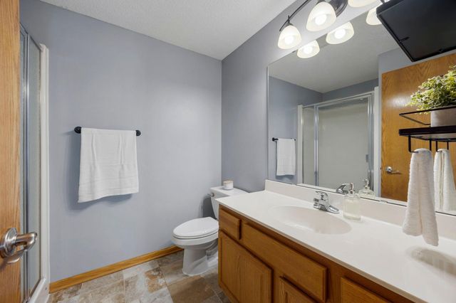 14463 Enclave Court NW, Prior Lake, MN 55372
