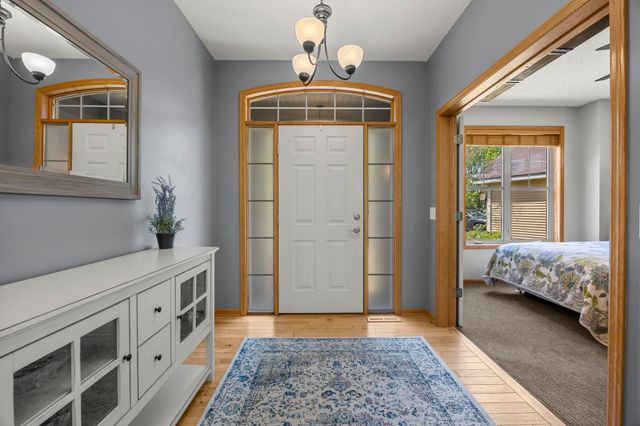 14463 Enclave Court NW, Prior Lake, MN 55372