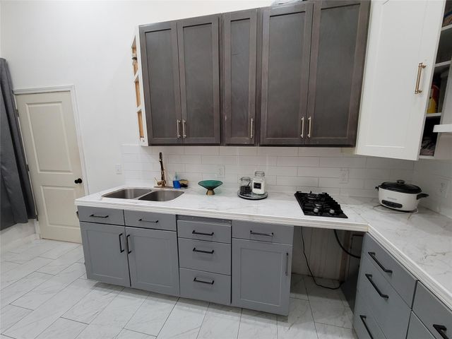 233 St Marys RD, Dale, TX 78616