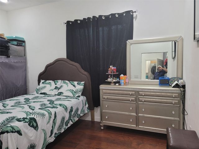 233 St Marys RD, Dale, TX 78616