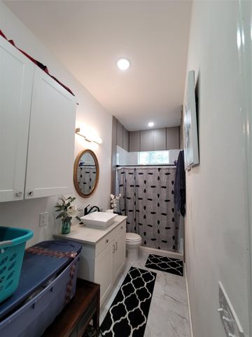 233 St Marys RD, Dale, TX 78616