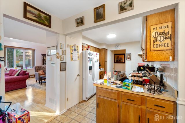 55 Riverbend Drive, North Brunswick, NJ 08902