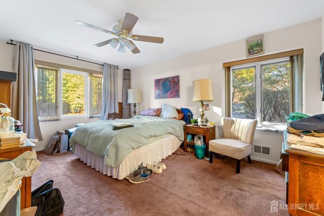 55 Riverbend Drive, North Brunswick, NJ 08902