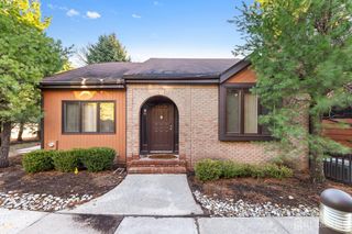 55 Riverbend Drive, North Brunswick, NJ 08902