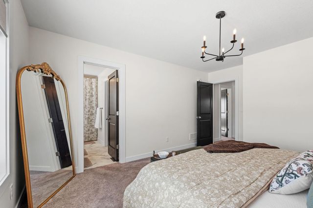 1671 Riverside Drive, Shakopee, MN 55379