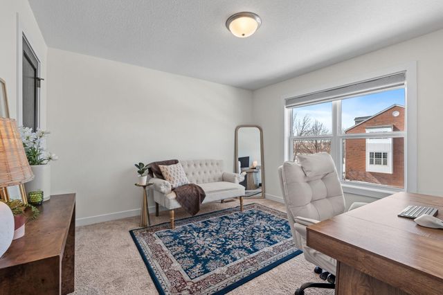 1671 Riverside Drive, Shakopee, MN 55379