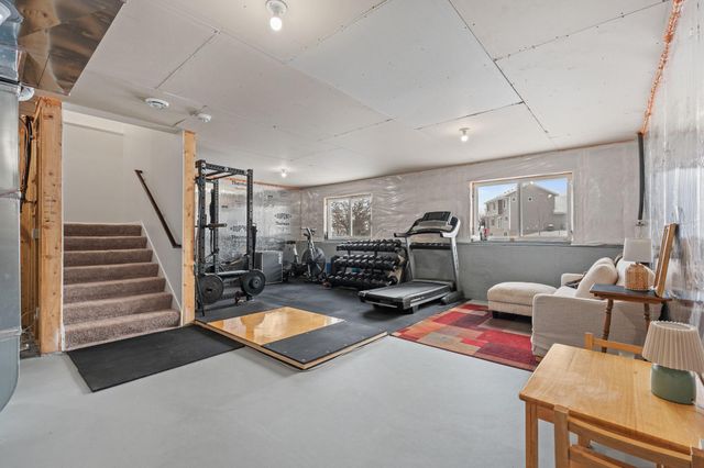 1671 Riverside Drive, Shakopee, MN 55379