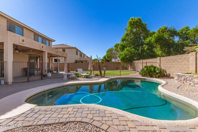 13588 W BOCA RATON Road, Surprise, AZ 85379