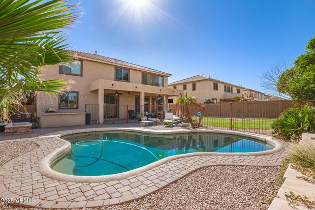 13588 W BOCA RATON Road, Surprise, AZ 85379