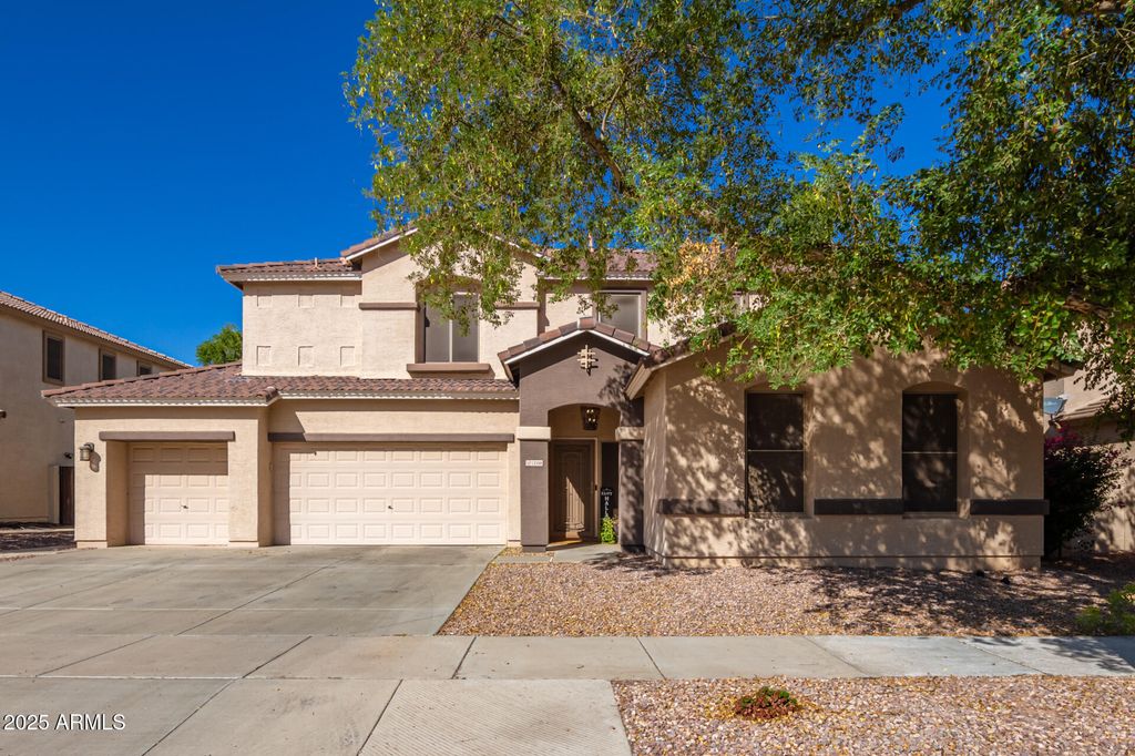 13588 W BOCA RATON Road, Surprise, AZ 85379