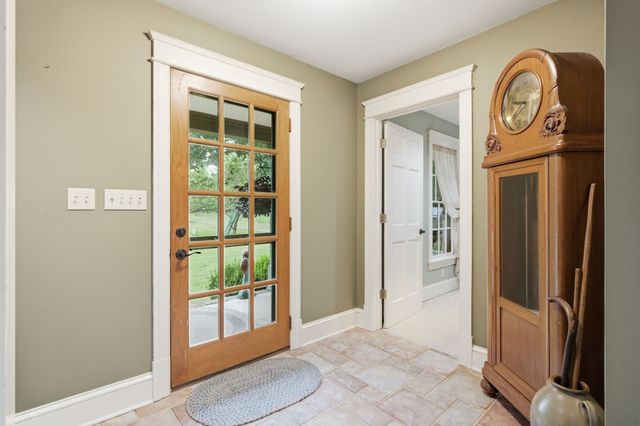 1376 Dividing Ridge Rd, Goodlettsville, TN 37072