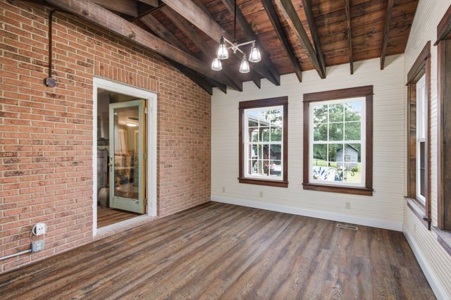 1376 Dividing Ridge Rd, Goodlettsville, TN 37072