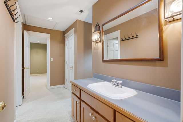 1376 Dividing Ridge Rd, Goodlettsville, TN 37072