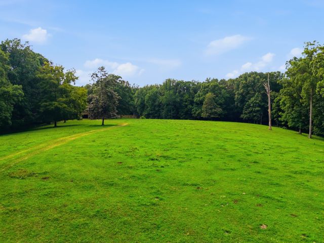 1376 Dividing Ridge Rd, Goodlettsville, TN 37072