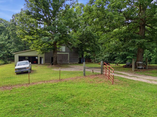 1376 Dividing Ridge Rd, Goodlettsville, TN 37072