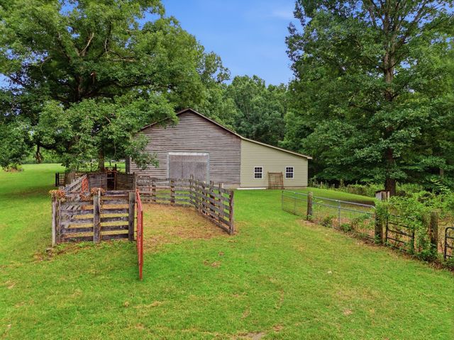 1376 Dividing Ridge Rd, Goodlettsville, TN 37072