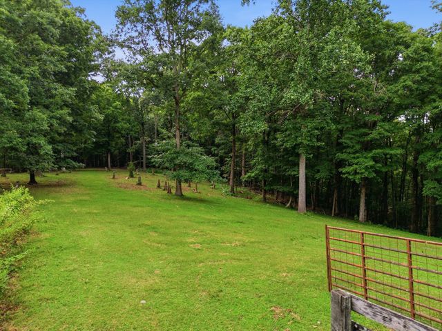 1376 Dividing Ridge Rd, Goodlettsville, TN 37072