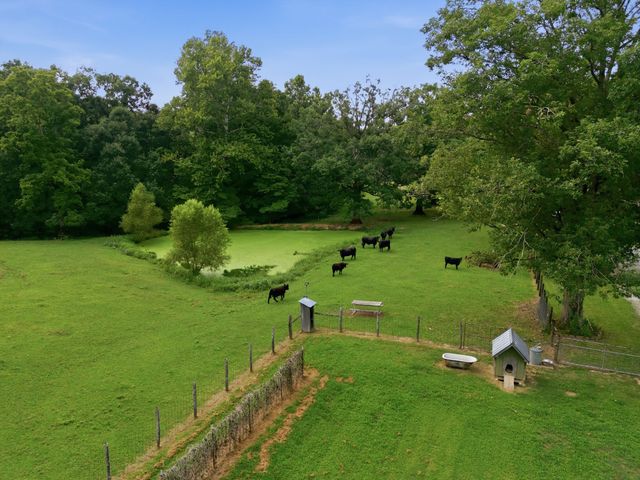 1376 Dividing Ridge Rd, Goodlettsville, TN 37072