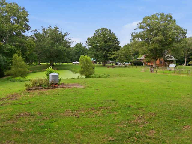 1376 Dividing Ridge Rd, Goodlettsville, TN 37072