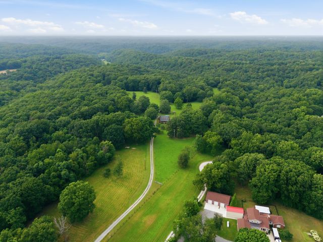 1376 Dividing Ridge Rd, Goodlettsville, TN 37072