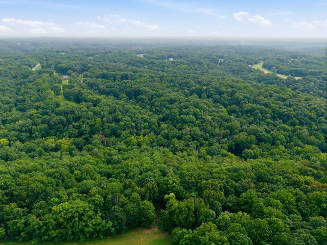 1376 Dividing Ridge Rd, Goodlettsville, TN 37072