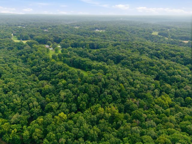 1376 Dividing Ridge Rd, Goodlettsville, TN 37072