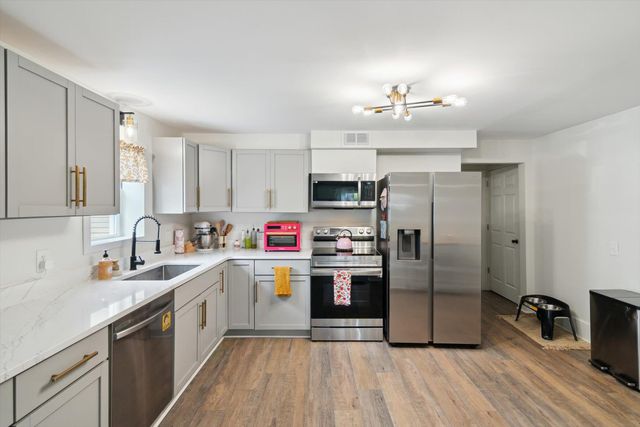 217 S Marshall Avenue, Marshall, MI 49068