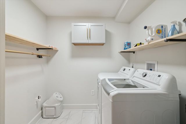 217 S Marshall Avenue, Marshall, MI 49068