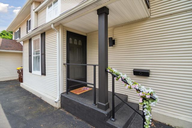 217 S Marshall Avenue, Marshall, MI 49068