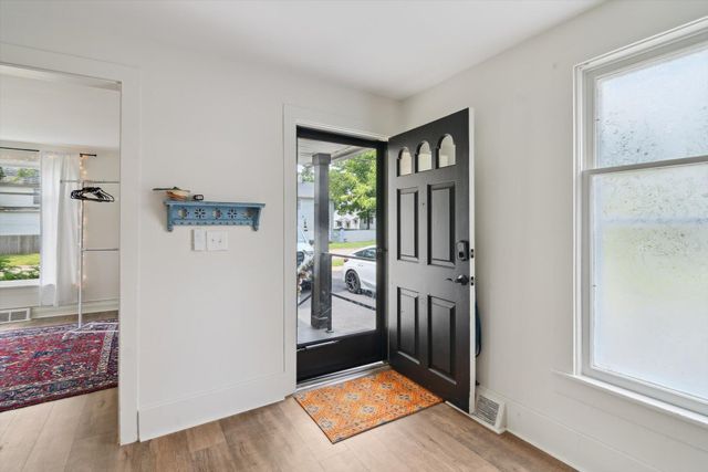 217 S Marshall Avenue, Marshall, MI 49068