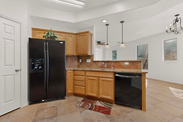 501 5th Street NE, Rio Rancho, NM 87124