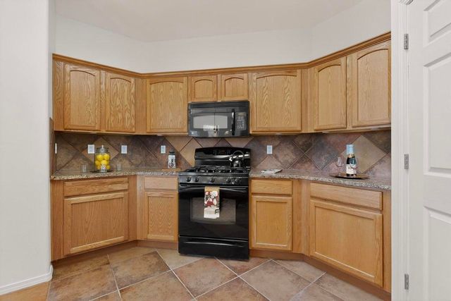 501 5th Street NE, Rio Rancho, NM 87124