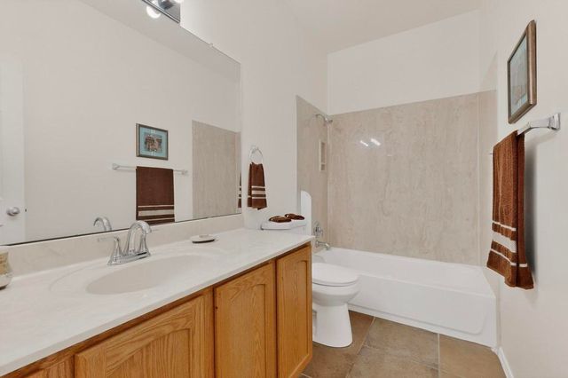 501 5th Street NE, Rio Rancho, NM 87124