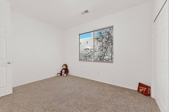 501 5th Street NE, Rio Rancho, NM 87124