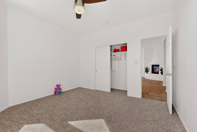 501 5th Street NE, Rio Rancho, NM 87124