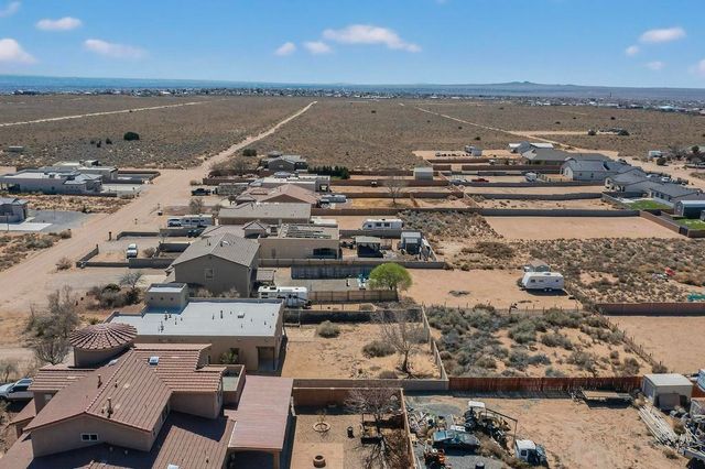 501 5th Street NE, Rio Rancho, NM 87124