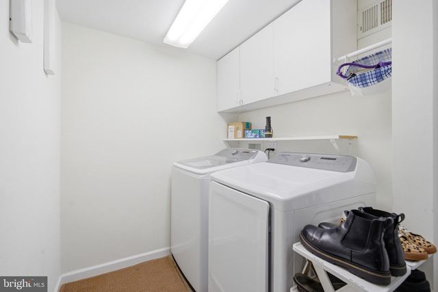 100 CAPTAINS WALK, Egg Harbor Township, NJ 08234