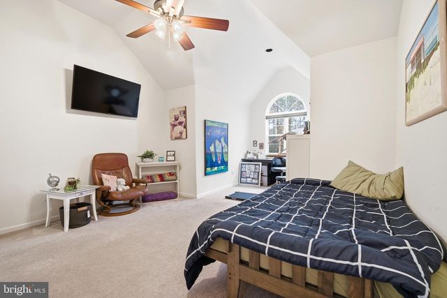 100 CAPTAINS WALK, Egg Harbor Township, NJ 08234