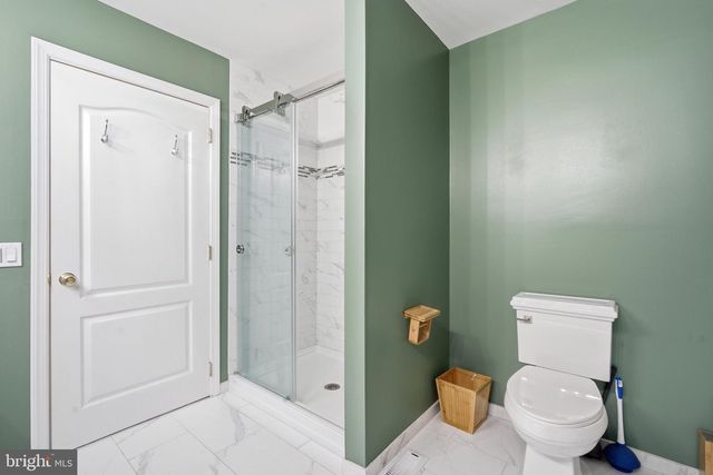 100 CAPTAINS WALK, Egg Harbor Township, NJ 08234