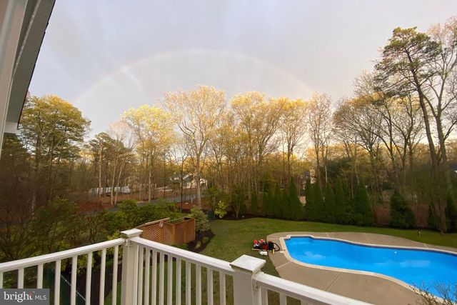 100 CAPTAINS WALK, Egg Harbor Township, NJ 08234