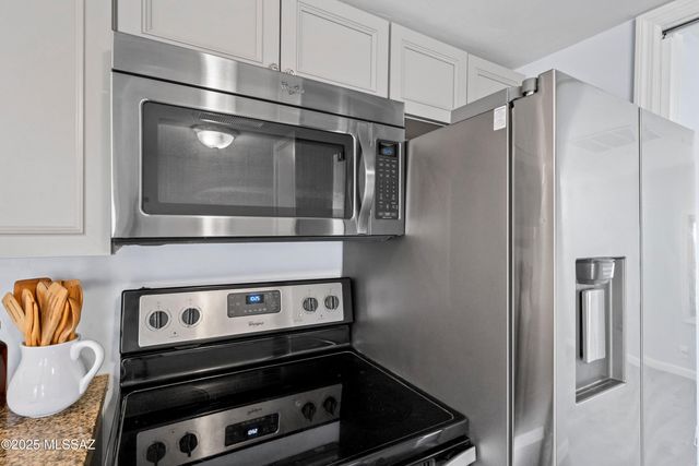 1816 N Pacana Way, Green Valley, AZ 85614