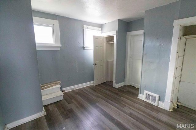 7129 Garesche Avenue, St Louis, MO 63136