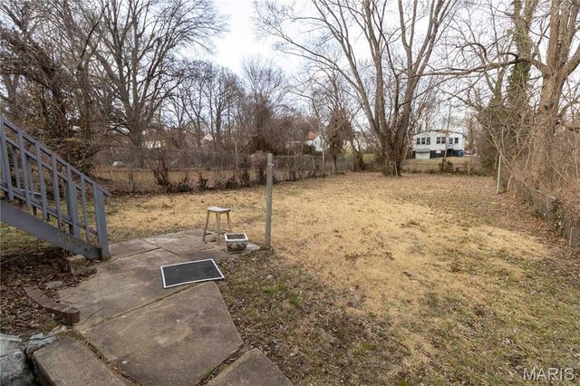 7129 Garesche Avenue, St Louis, MO 63136